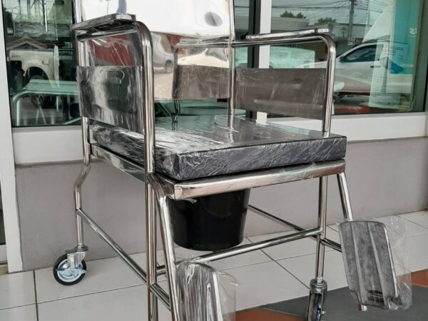รถเข็นนั่งถ่ายคร่อมชักโครก สแตนเลส - Image 2